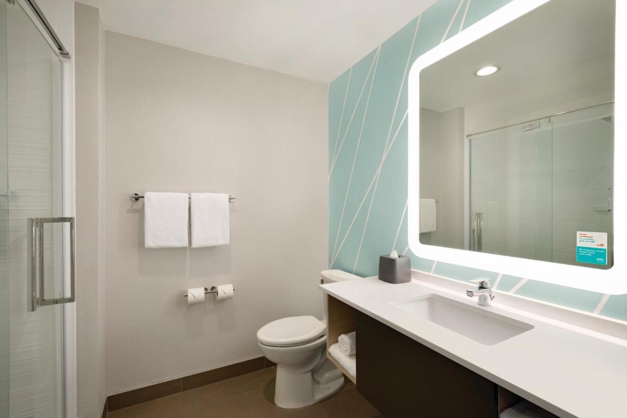 Avid Hotels - Guadalajara Av Vallarta Pte By Ihg Zapopan Εξωτερικό φωτογραφία