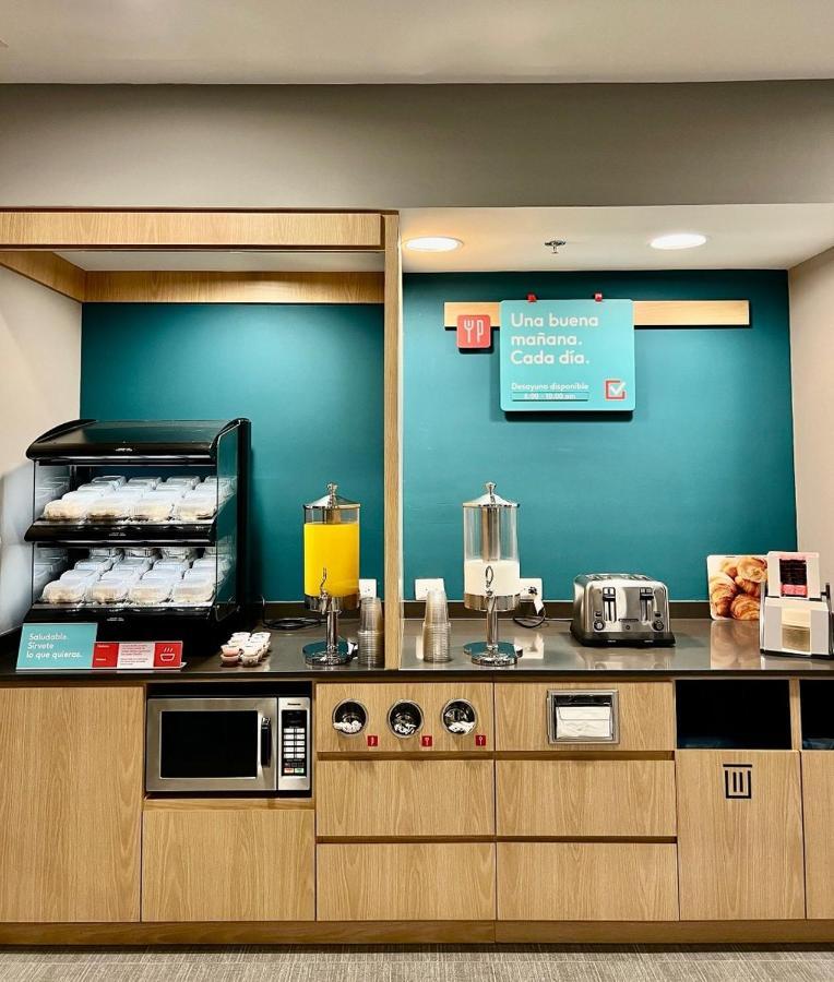 Avid Hotels - Guadalajara Av Vallarta Pte By Ihg Zapopan Εξωτερικό φωτογραφία