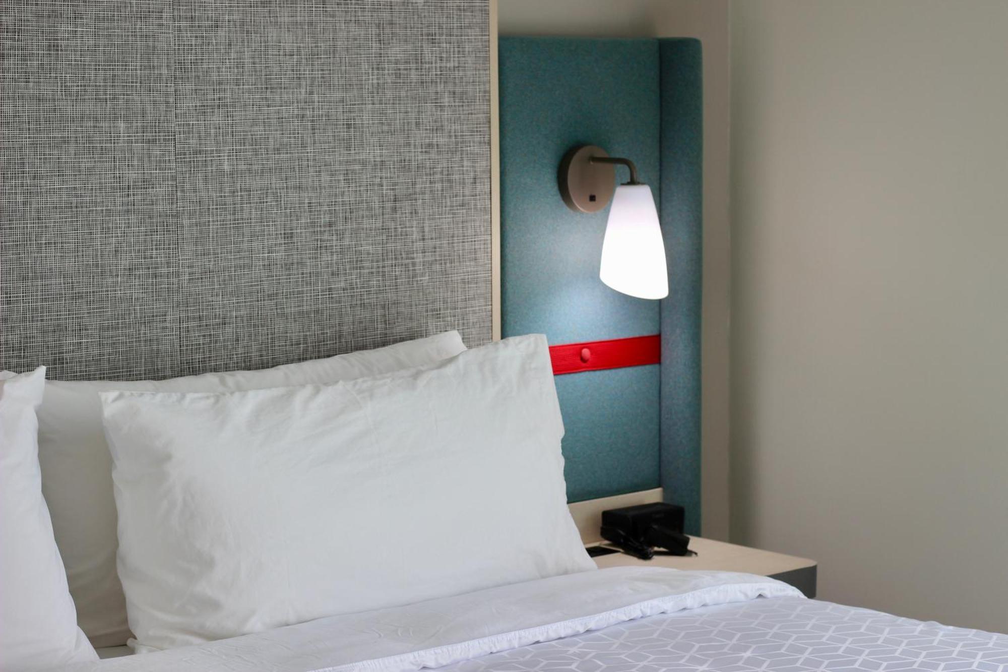Avid Hotels - Guadalajara Av Vallarta Pte By Ihg Zapopan Εξωτερικό φωτογραφία