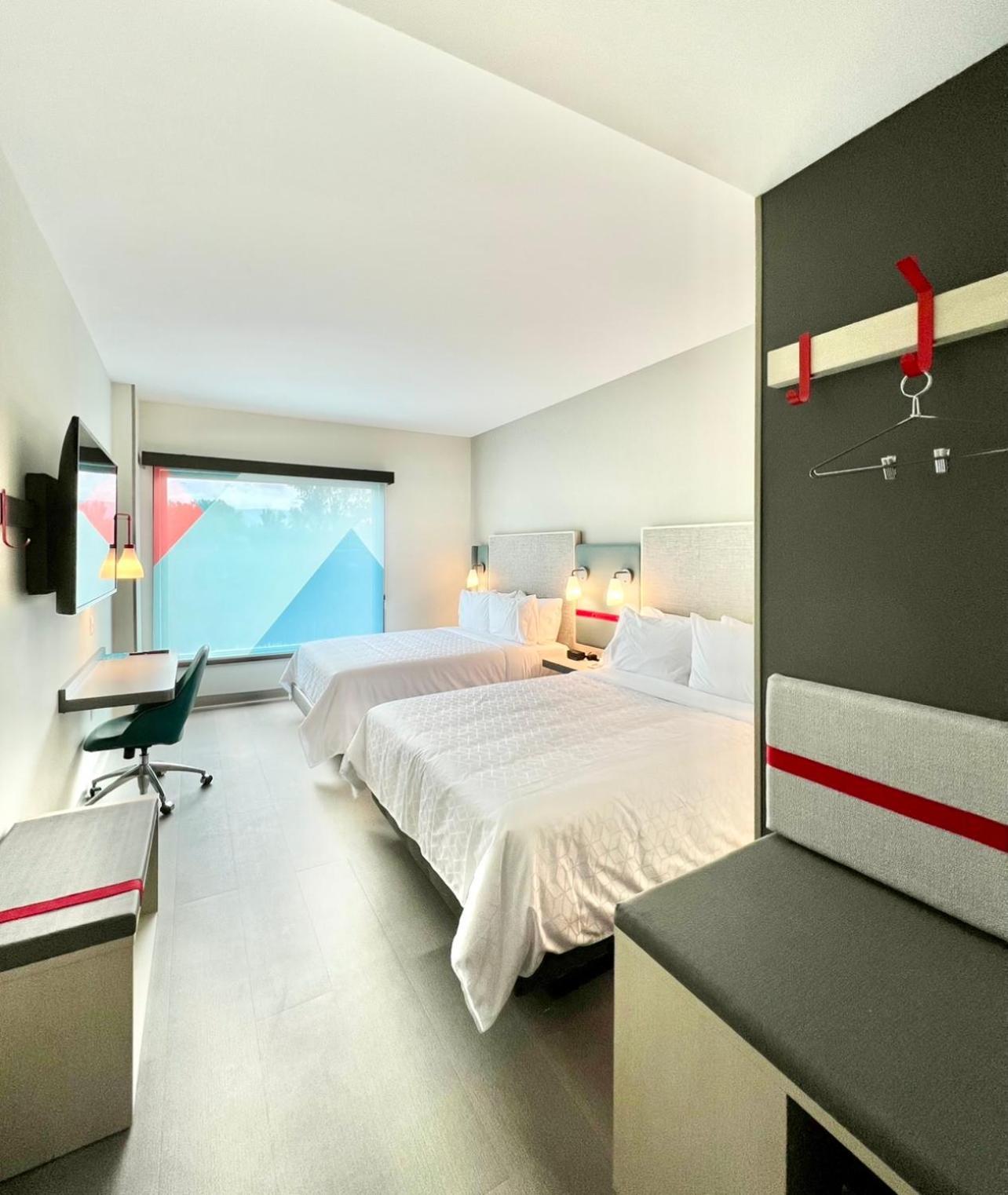 Avid Hotels - Guadalajara Av Vallarta Pte By Ihg Zapopan Εξωτερικό φωτογραφία