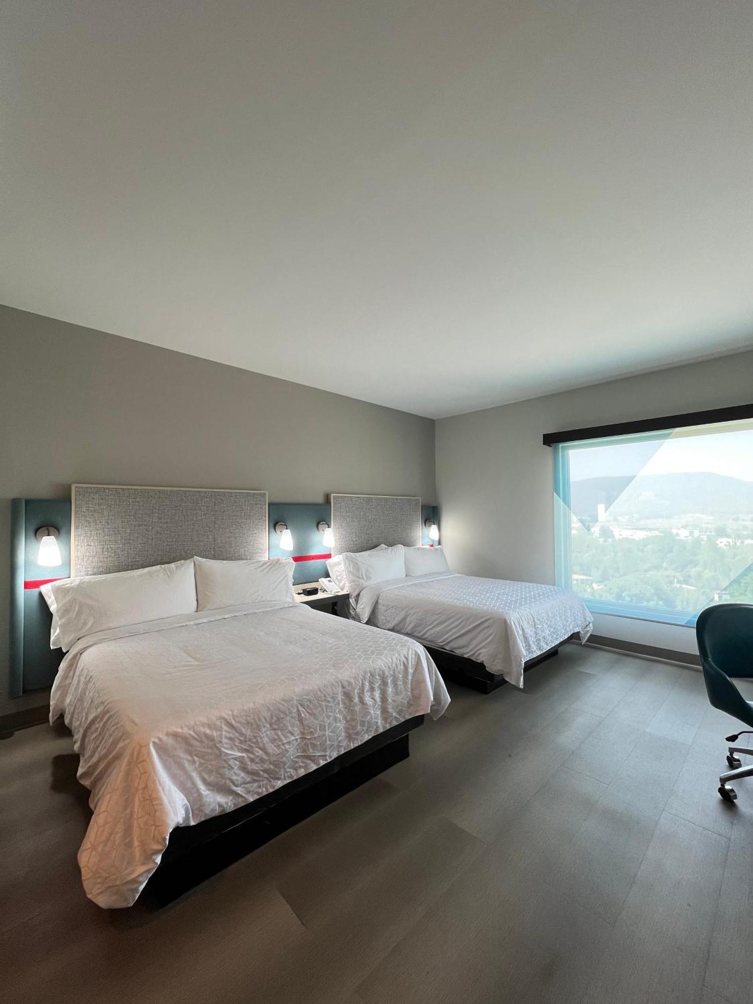 Avid Hotels - Guadalajara Av Vallarta Pte By Ihg Zapopan Εξωτερικό φωτογραφία